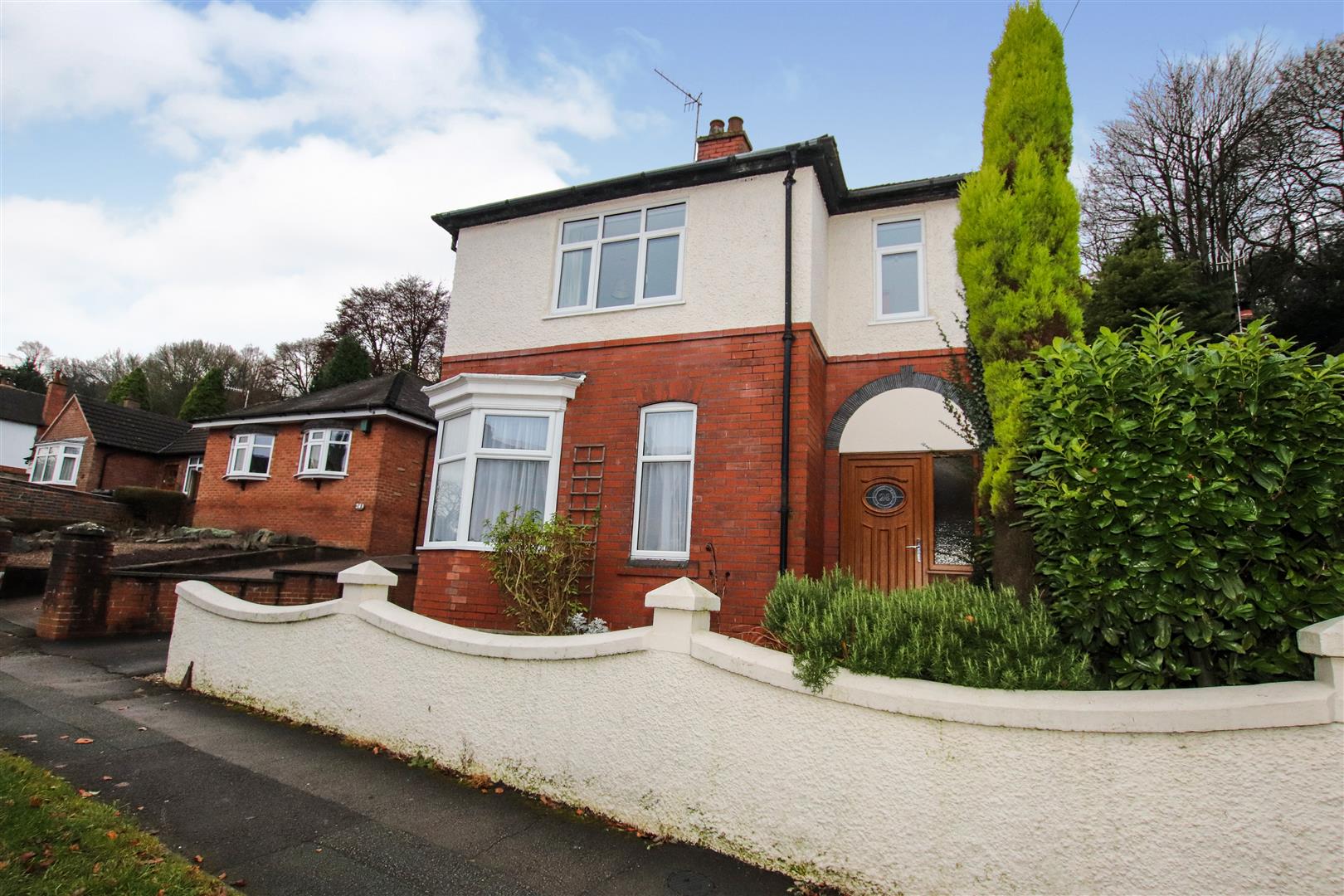 Property Search Bob Gutteridge Estate Agents and Valuers